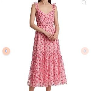 Monique Lhuillier pink dress